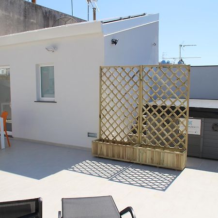La Terrazza B&B Комизо Екстериор снимка