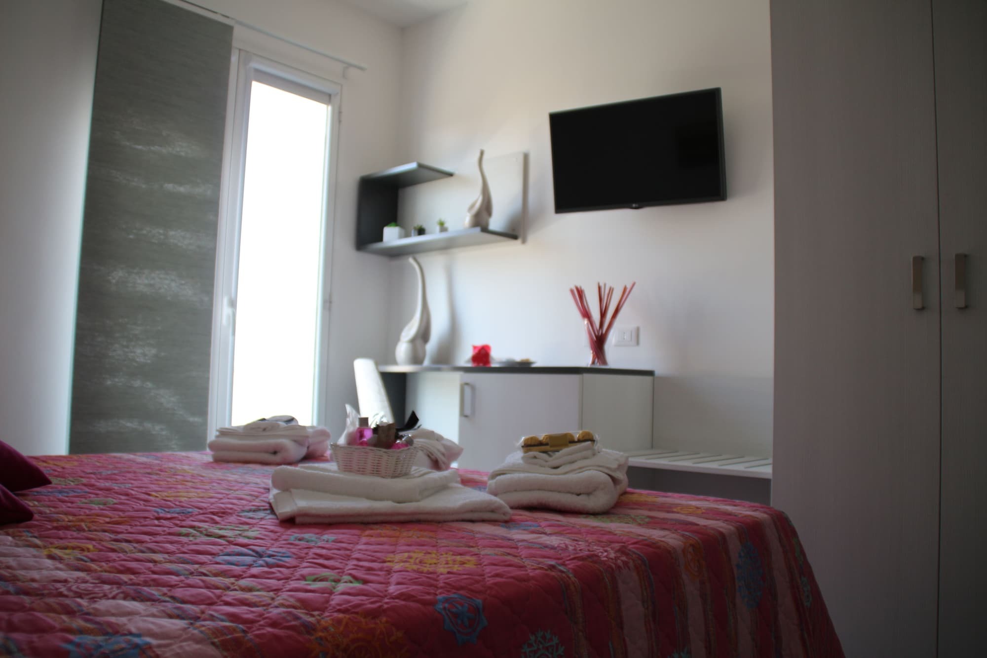 La Terrazza B&B Комизо Екстериор снимка